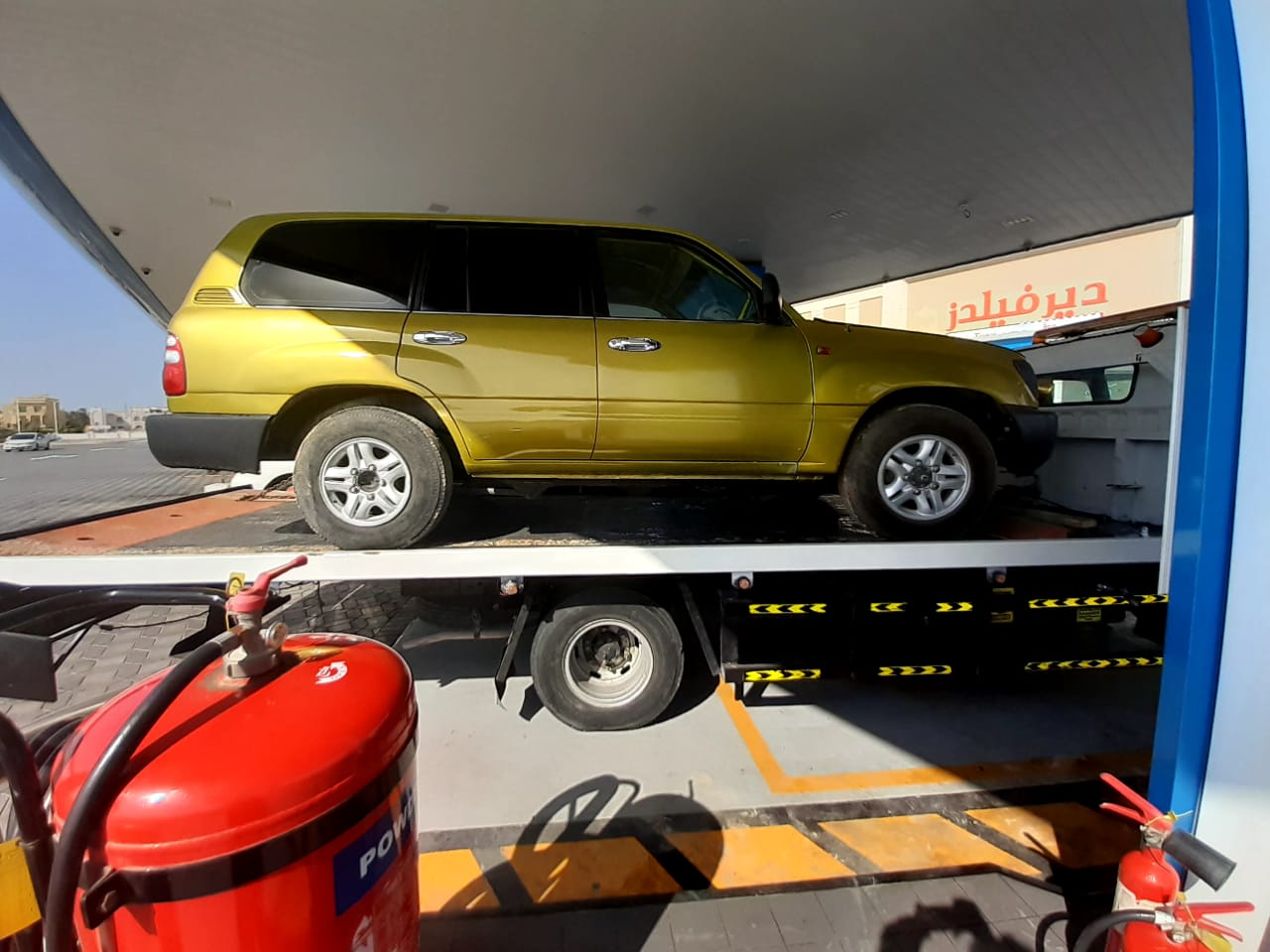 car towing dubai