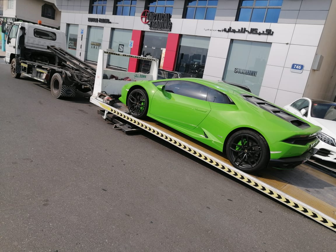 sports car towing